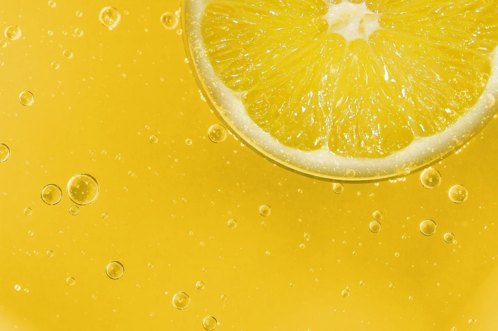 Vitamín C a jeho 10 účinkov na naše zdravie